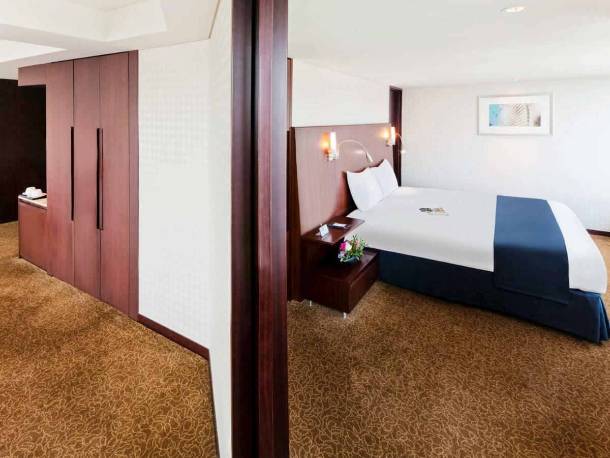 Novotel Ambassador แทกู ภายนอก รูปภาพ